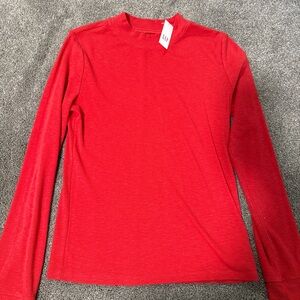 GAP Ribbed Scarlet Tee